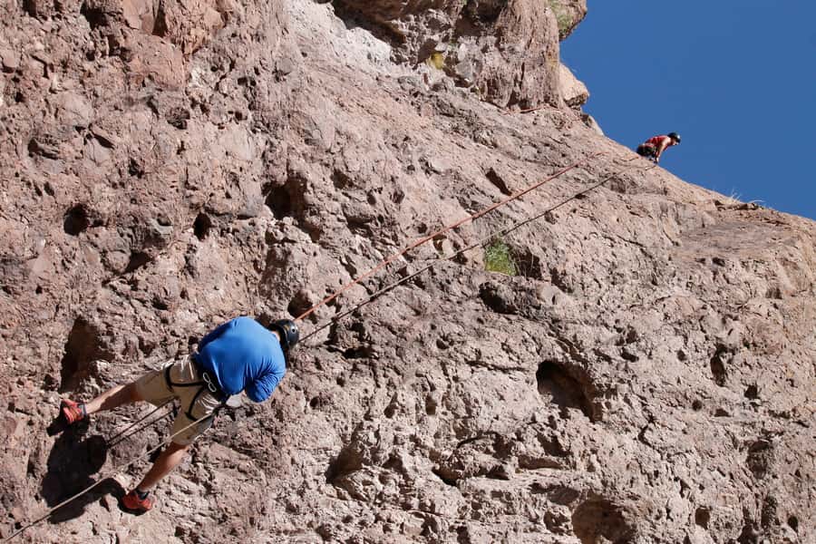 Mendoza: Trekking, Abseiling and Zipline - Zip line across the Mendoza River: a fun finish, not a flying marathon