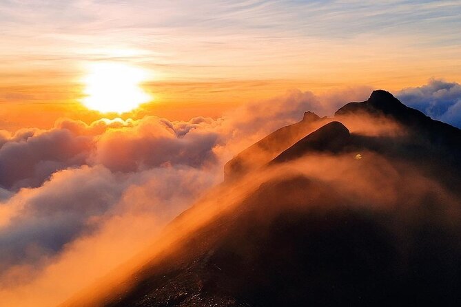 Mount Agung Sunrise Trekking with Local Guide - Trek breakdown: how the climb works from darkness to dawn