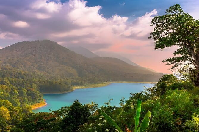 Mount Batur Sunrise Trekking (Group Tour) - Crater rim breakfast and that first light over Lake Batur