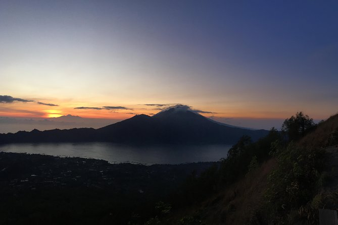 Mount Batur Sunrise Trekking & Hot Spring Tour - Watching the sunrise: pictures, patience, and the best viewing moments
