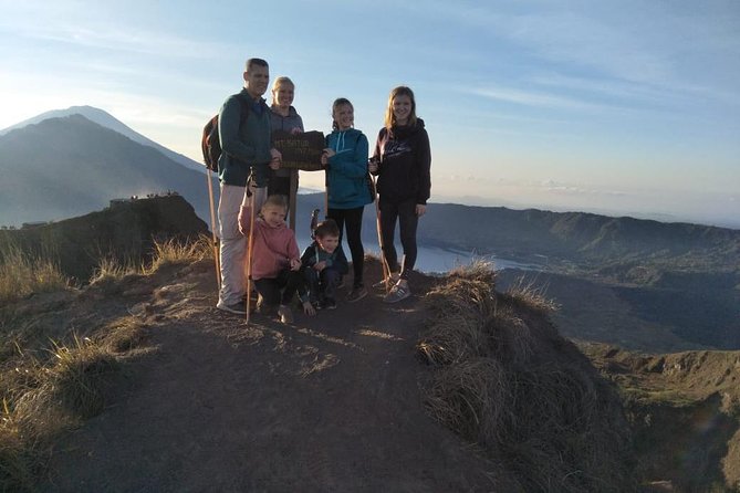 Mount Batur Sunrise Trekking Private Tour with Breakfast and Hotel Transfer - Descending with a Choice: Crater Walk vs. Straight Down
