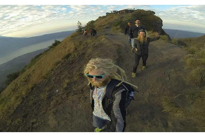 Mount Batur Sunrise Trekking with Hotel Transfers - Guides, friendliness, and why it matters on steep parts