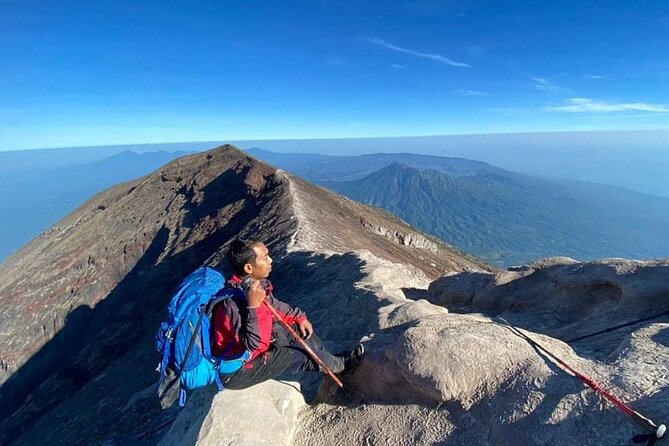 Mount Batur Sunset Trekking From Ubud - Summit Moments: Sunrise Views Over Lake Batur Plus a Picnic Stop
