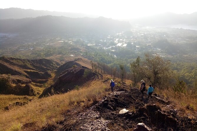 Mount Batur Trekking Admission Ticket - Guide + Equipment: What Inclusion Really Means at 4am