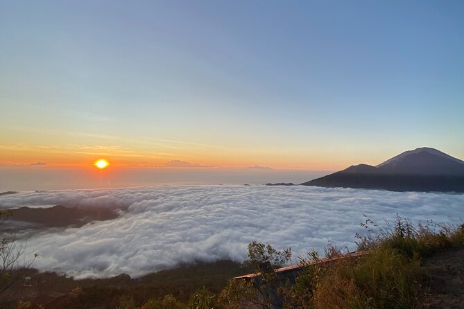 Mount Batur Trekking and Natural Hot Spring - All Inclusive Tour - Breakfast at the Summit: Volcanic Steam, Simple Fuel