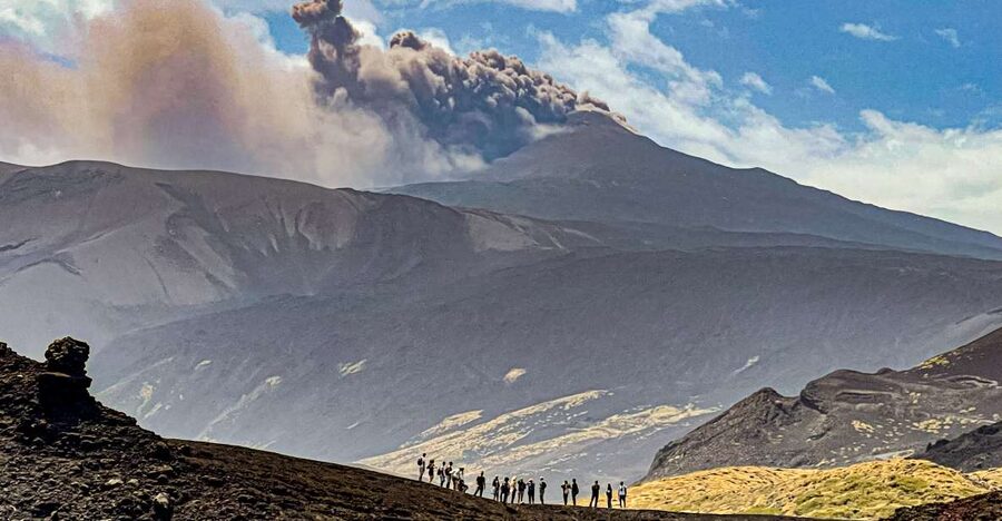 Mount Etna: Craters of the 2002 Eruption Trekking Experience - Stop by stop on the 2002 route (and what each place teaches)