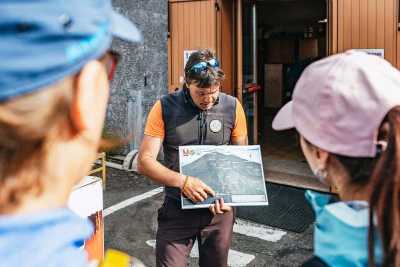 Mount Etna: Guided Trek 3,000 Meters to the Summit - The main hike: from roughly 2,500 m toward the summit craters