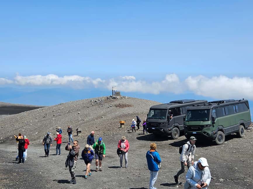 Mount Etna: North Upper Craters Guided Tour by 4x4 with Trek - Umberto and Margherita craters, plus the 2,380 m trek