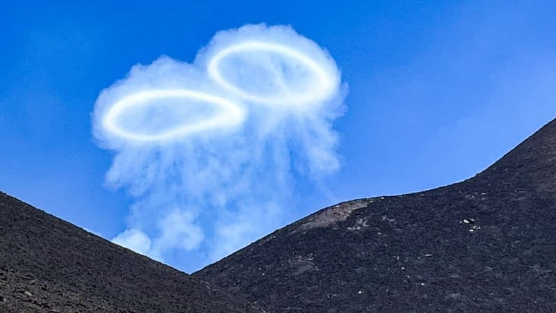 Mount Etna: Trek to 3000m with cable car and 4x4 - From Rifugio Sapienza to Etna’s trailhead: how the day actually starts