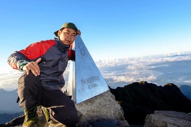 Mount Fansipan 2 Days Trek – Roof of Indochina - Day 1 from Sapa to Tram Ton Pass: cardamom lessons and altitude changes