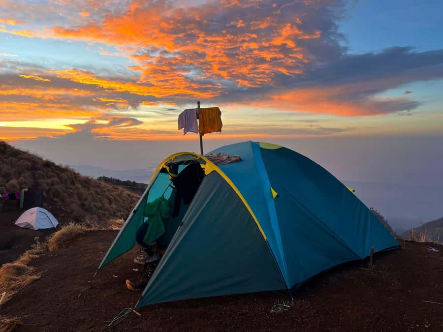 Mount Rinjani 2-Day Trek to Senaru Crater Rim - Food, Water, and Camping Comfort (Without the Fantasy)