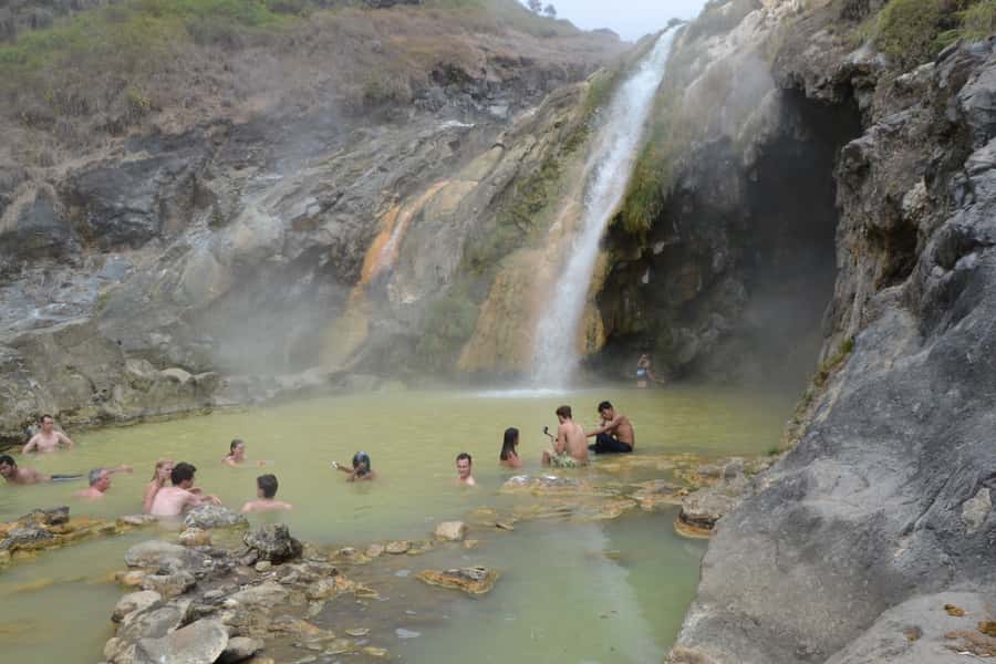 Mount Rinjani: 2D/1N Trekking To Sembalun Or Senaru Views - After sunrise: crater-rim breakfast and the descent back to Sembalun