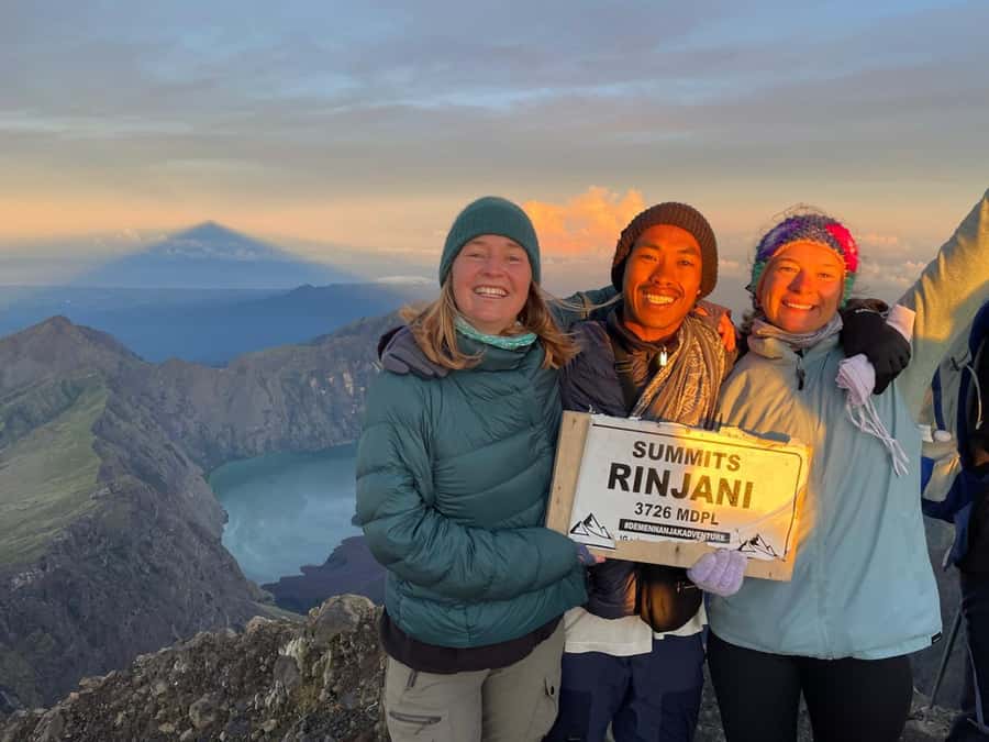 Mount Rinjani: 2D/1N Trekking To Sembalun Or Senaru Views - The views that sell this trek: Lake Segara Anak, rim light, and big island horizons