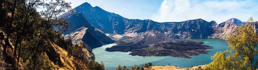 mount rinjani One day trek - Guides in real life: pace, cooking, and English confidence
