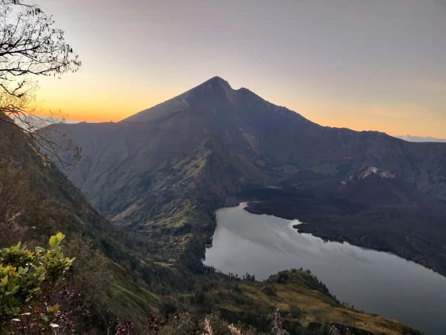 Mount Rinjani Trekking 2D/1N Summit Sunrise & Sunset Views - What’s included in the price (and how the value adds up)