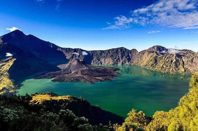 Mt Rinjani Trekking 2 Days 1 Night (Senaru Crater Rim) - Entering Lombok’s Mt Rinjani “fast-route” zone
