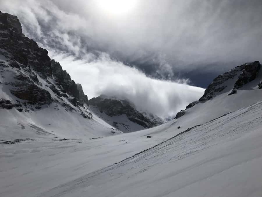 Mt Toubkal Ascent Express Trek 2 Days 1 Nights - Guides and group pace: small groups, big safety energy