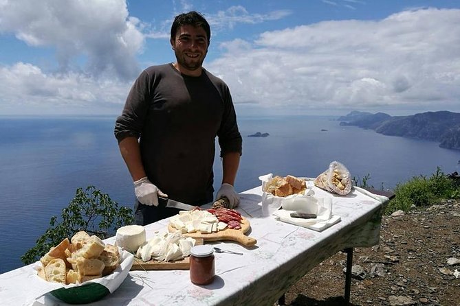 On the Path of the Gods: private trekking and shepherd snack - Mythology views: Capri, Punta Penna, Li Galli, and Monte Lattari