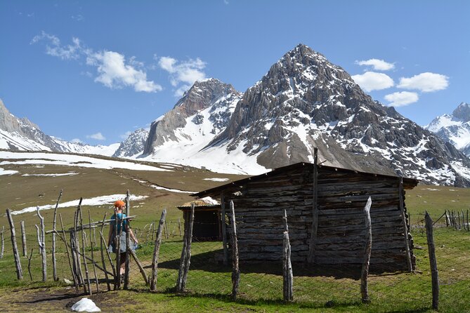One day Trek in Osh to Sacred Sites and Panoramic Views - Who This Trek Is Best For (And Who Might Want a Different Day Trip)