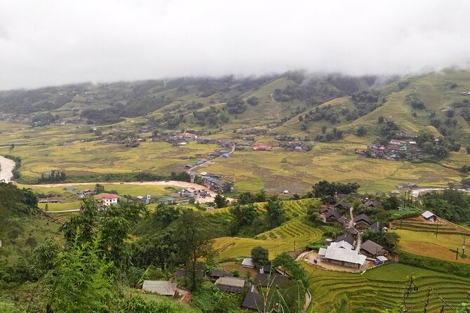One day Trekking in Sapa and Muong Hoa Valley with local guide - Sapa Market and Muong Hoa Valley: the morning context you’ll actually use