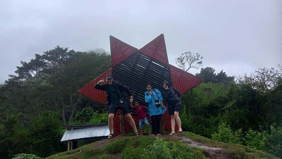 Pergasingan Hill Trek: Unveiling the Beauty of Sembalun - Breakfast at a Local Warung After You Come Down