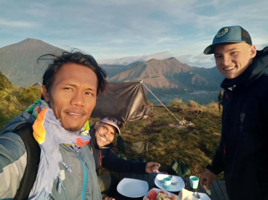 Pergasingan Hill Trek: Unveiling the Beauty of Sembalun - Pergasingan Hill Sunrise: A Summit That Calls for Real Footwork