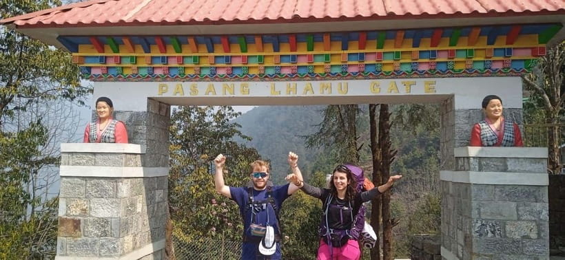 Pokhara: 2 & 3 Days Ghorepani Poon Hill Private Guided Trek - Food and lodging: what’s included, what’s not, and how it affects your budget