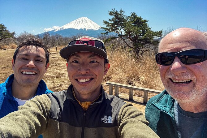 Private Local Hiking to enjoy the nature and culture of Mt.Fuji - Ryugudoketsu-iriguchi cave: goddess prayer before the climb