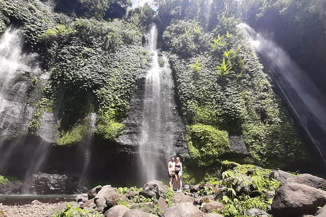 Private Sekumpul Waterfalls Trekking Tour - Ulun Danu Bratan Temple: a short cultural stop with good context