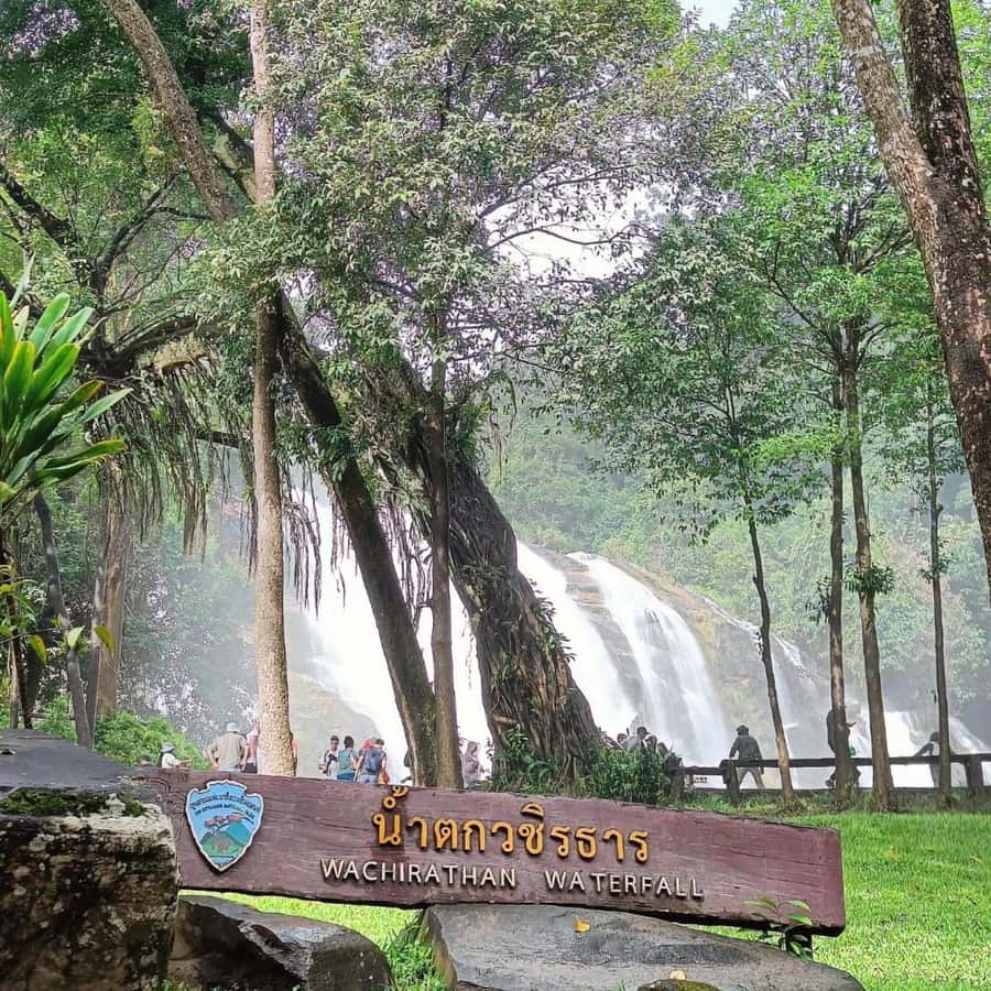 Private Tour Doi Inthanon, Trekking Kew Mae Pan Nature Trail - Hmong Market: quick culture, practical shopping energy