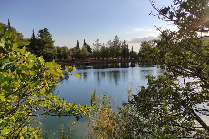 Private Trekking Rouvas Gorge - Meeting the Trail at Lake of Zaros and the E4 Route
