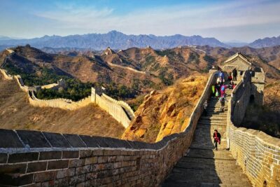 Private Trekking Tour from Gubeikou to Jinshanling Greatwall - How the guide helps you read watchtowers like a battlefield