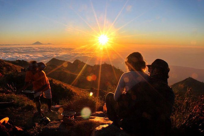 Rinjani Trekking 3D2N Summit - Full Trail - Mt. Rinjani’s full-trail payoff: summit, crater rims, and Segara Anak