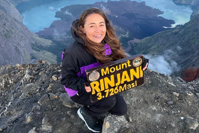Rinjani Trekking Three Days Two Night Summit Lake - Day 1: Farmer fields, tropical rainforest, and Base Camp III lunch
