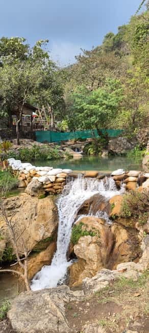 Rishikesh: Kunjapuri Temple Sunrise Trek - Yoga and pranayama before you start walking