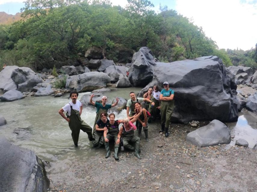 River Trekking Gole Alcantara - River Trekking Gole Alcantara: The Easy 400-Meter Plan