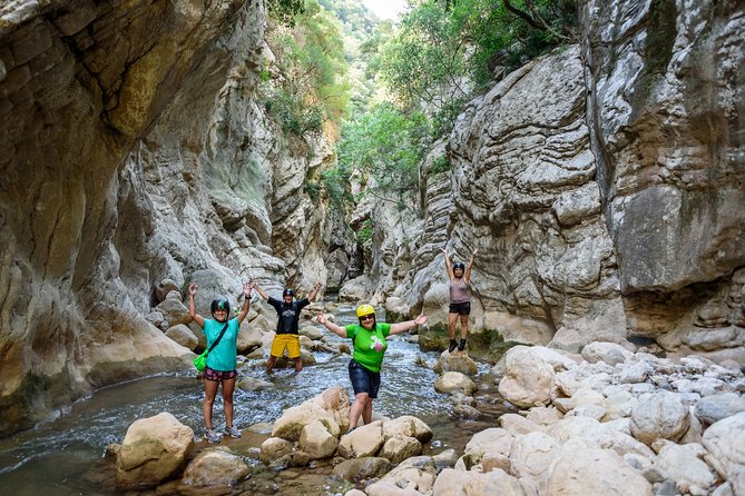 River Trekking in Neda - Getting Ready: Shoes, Comfort, and Weather Rules