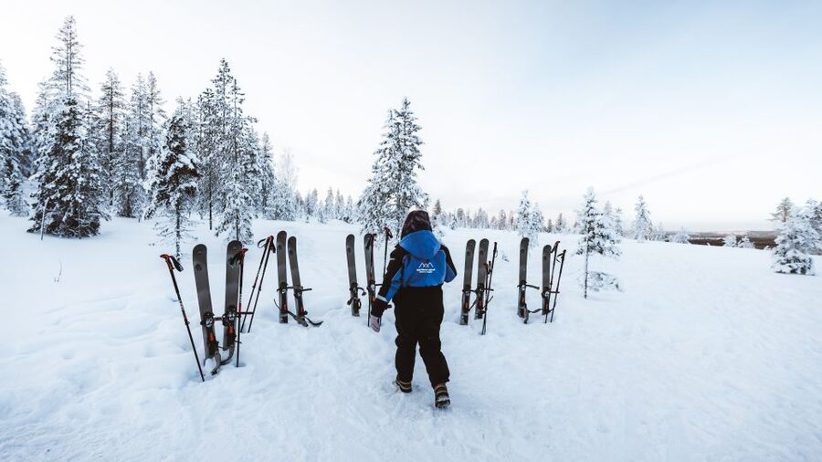 Rovaniemi: Lapland Ski Trekking Safari - The Campfire Moment: Warm Snacks Halfway Through the Trek