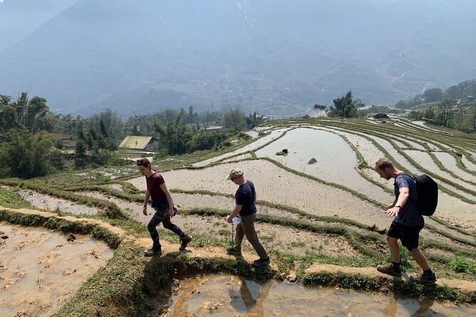 Sa Pa Trekking 2 Days 3 Nights Homestay by Night Train - Night Train to Lao Cai: getting from Hanoi to the mountains fast