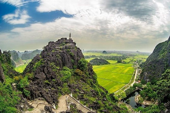 Sa Pa Trekking 2 Days 3 Nights Homestay by Night Train - Homestay Dinner: hospitality that’s not scripted