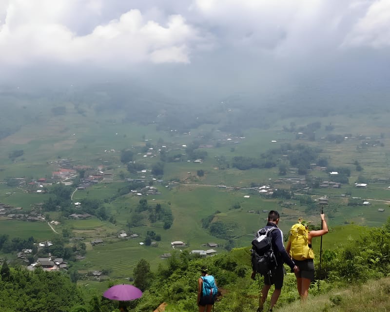 Sapa 1 Day Long Trek: Trek to Hau Thao and Sa Seng Villages - One last heads-up: shopping moments on the trail