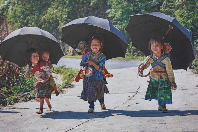 Sapa Easy Trekking Villages 2 days, 1 night: Meals, Local guide, 3 star hotels - Your first night: hotel comfort paired with homestay-style living