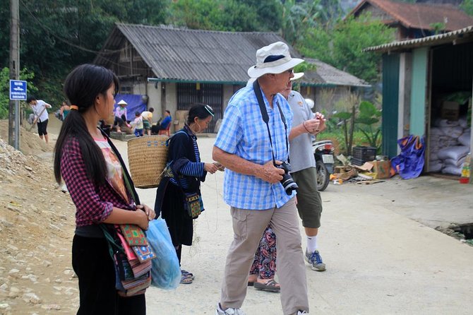 Sapa Easy Trekking Villages 2 days, 1 night: Meals, Local guide, 3 star hotels - Price and value: what $90 includes (and what it doesn’t)