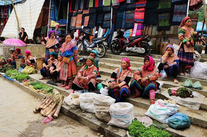 Sapa Hmong Family Trekking Adventures - Meals and small-group pace: food included, no van-hunting needed