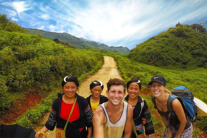 Sapa Private Trekking Through Rice Terraced Fields - 1Day - Getting to the trailhead: 9:00 AM start and Sapa pickup