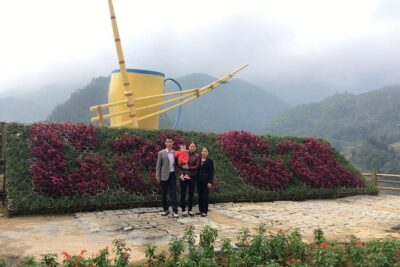 Sapa Private Trekking Through Rice Terraced Fields - 1Day - Lao Chai: a Black Hmong village visit in about an hour