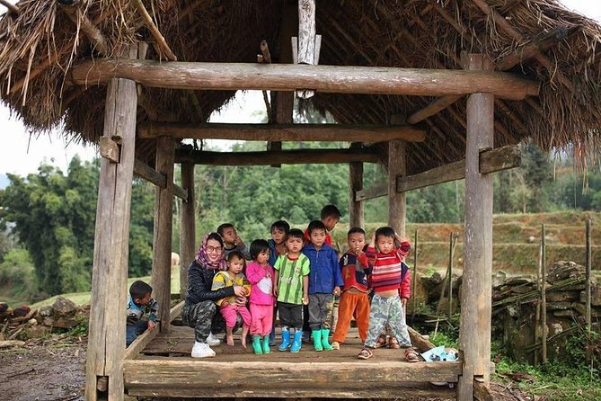 Sapa Private Trekking Through Rice Terraced Fields - 1Day - Lunch in a local restaurant: included, simple, and timed for the hike