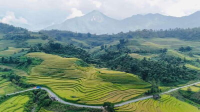 Sapa: Ta Phin Village Trek with Lunch and Bathing Experience - Cardamom Valleys to Suoi Ho: The First Hike Section