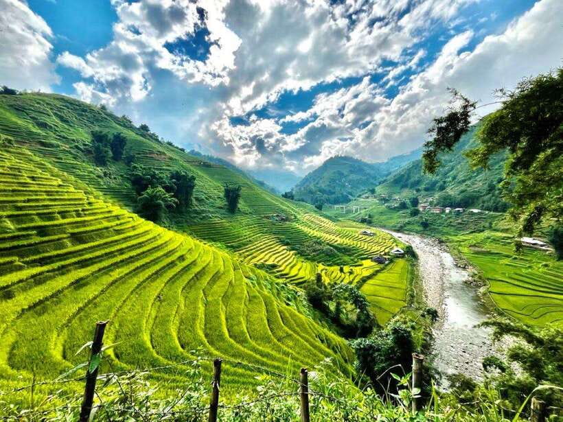 Sapa Trekking Bargains With Local Guide - English That Makes Village Days Work (Not Feel Like a Listening Test)