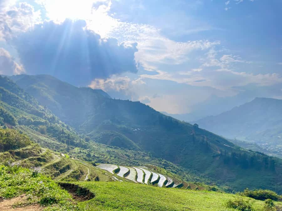 Sapa Trekking Private Tour With Ethnic Female Tour Guide - Muong Hoa Valley: Dzay life, terraces, and friendly village moments